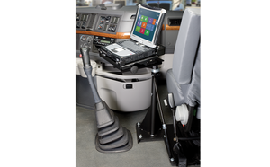 Universal Day Cab and Over the Road Sleeper, Semi-Truck Pedestal Kit