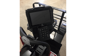 Raymond 8400 Pallet Rider Mount