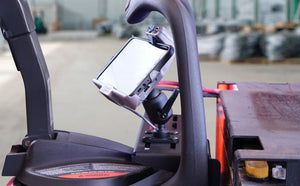 Raymond 8400 Pallet Rider Mount