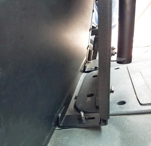 Freightliner M2 Bench Seat Pole Mount