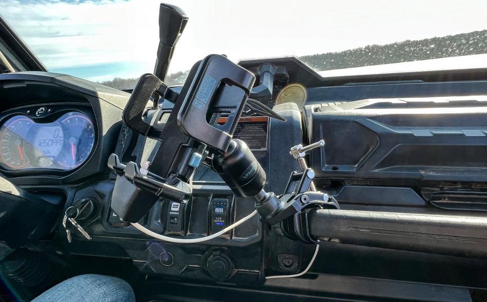 Quick-Clamp Universal Phone Charging Mount